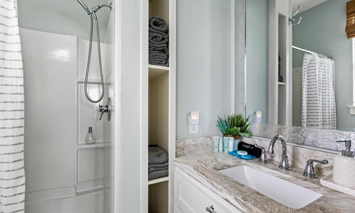 Photo of Bathroom in Surfside Beach