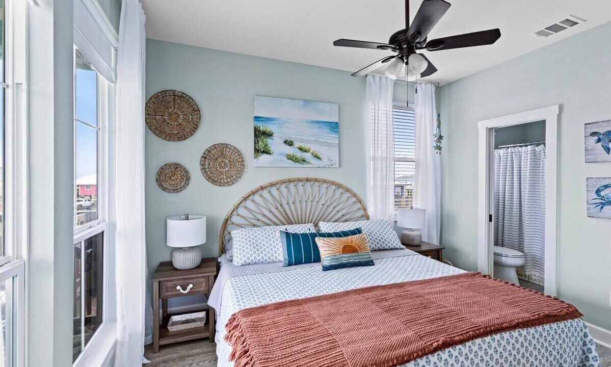 Photo of Bedroom in Surfside Beach