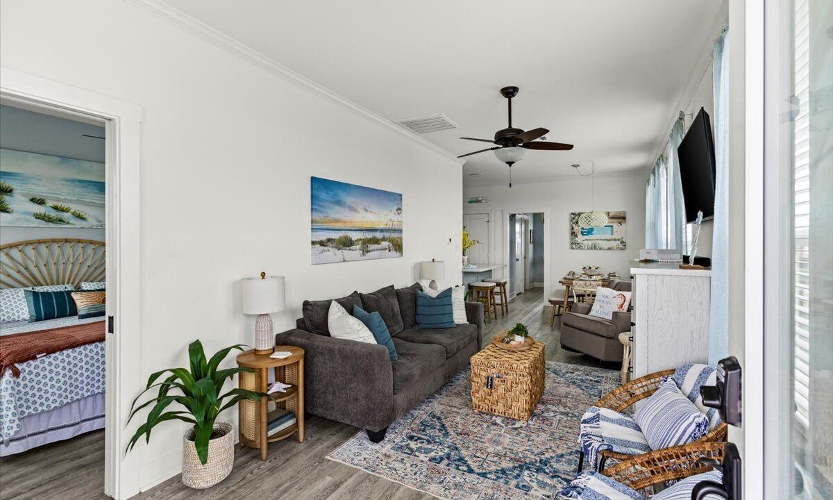 Photo of Livingroom in Surfside Beach