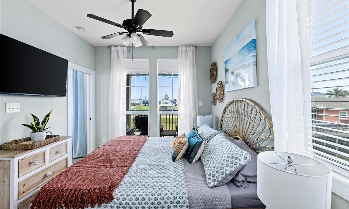 Photo of Bedroom in Surfside Beach