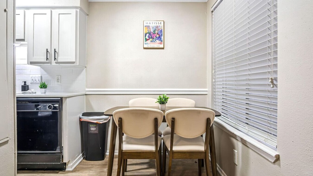 Photo of Bedroom in Brentwood