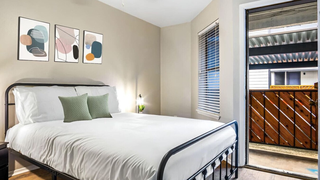 Photo of Bedroom in Brentwood