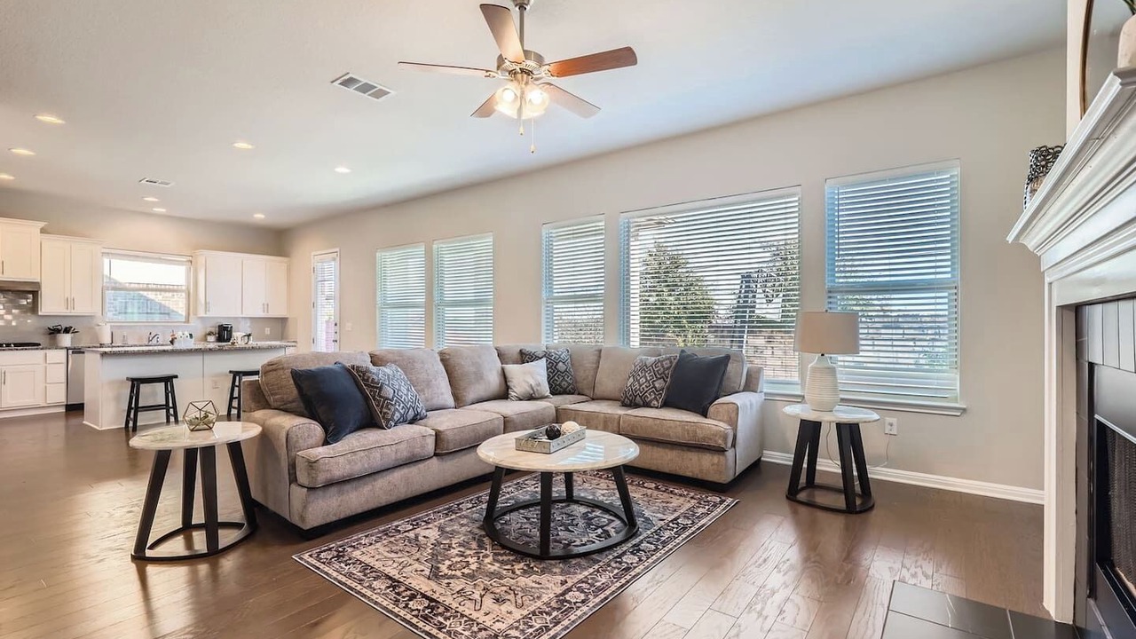 Photo of Livingroom in Cedar Park