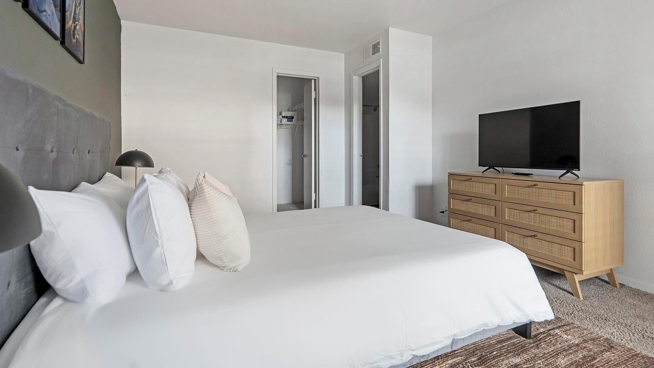 Photo of Bedroom in Windsor Park