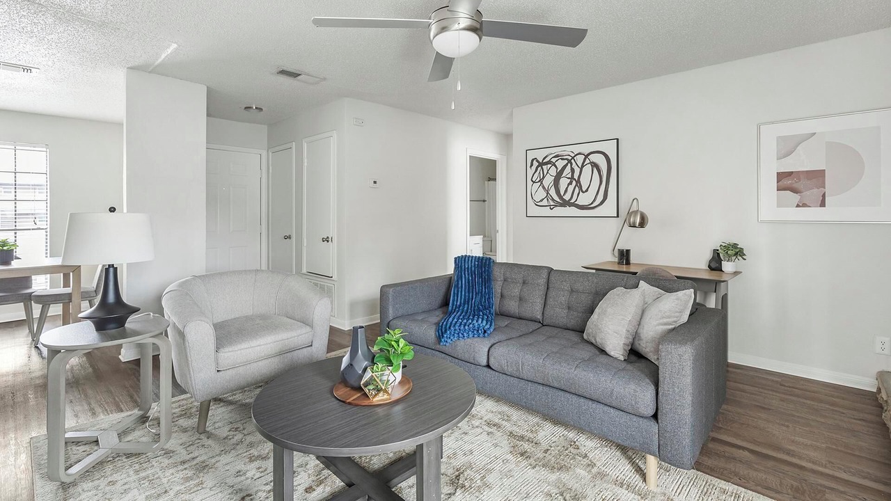 Photo of Livingroom in Denton
