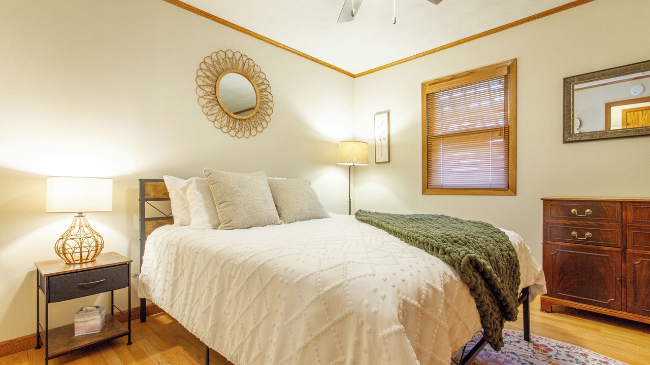 Photo of Bedroom in Dubuque