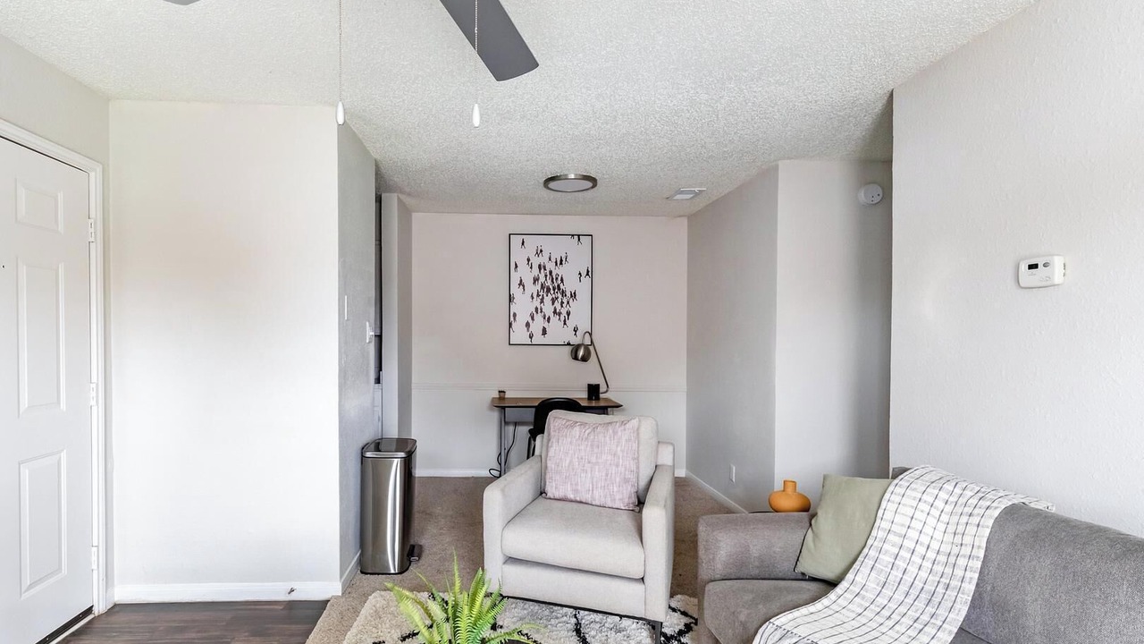 Photo of Livingroom in Denton