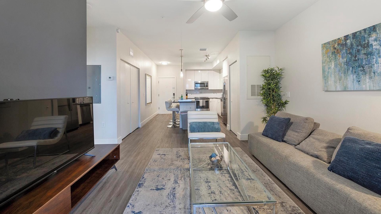 Photo of Livingroom in Port Tampa City