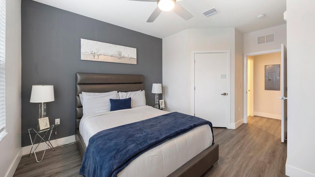 Photo of Bedroom in Port Tampa City