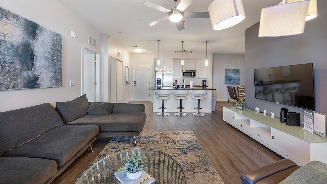 Photo of Livingroom in Port Tampa City