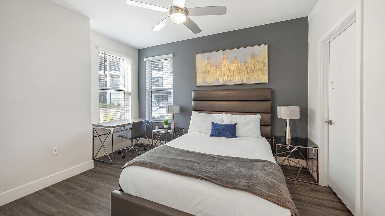 Photo of Bedroom in Port Tampa City