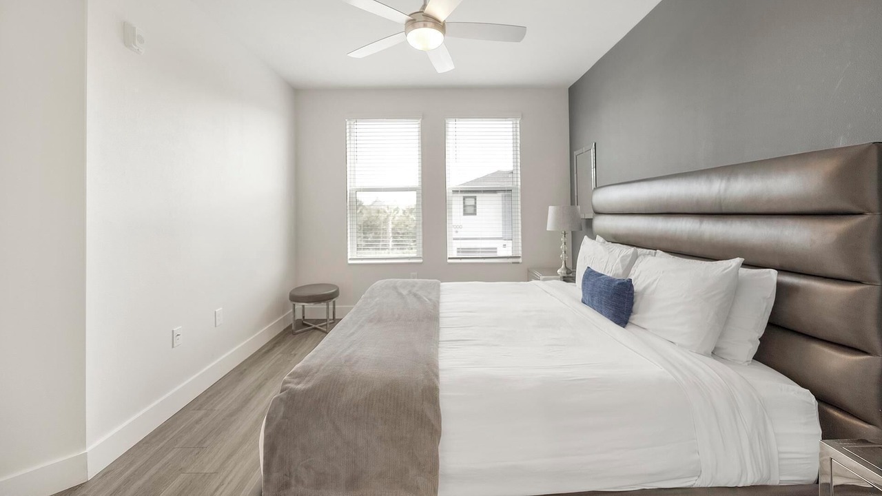 Photo of Bedroom in Port Tampa City
