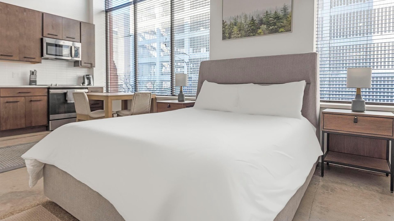 Photo of Bedroom in Downtown St. Louis