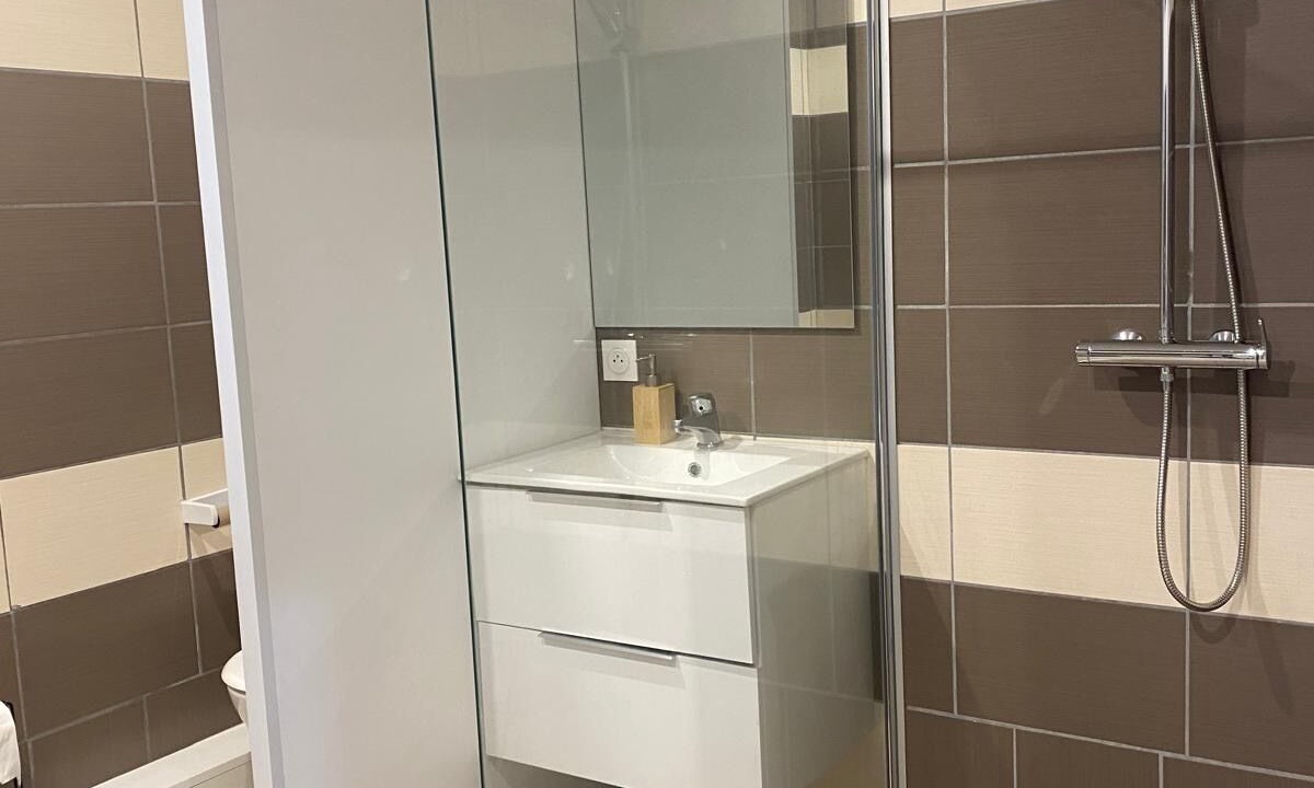 Photo of Bathroom in Lescure-dAlbigeois