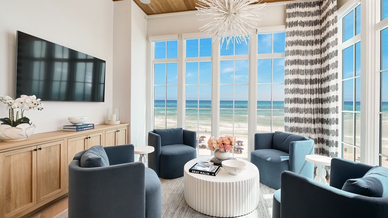 Photo of Livingroom in Inlet Beach