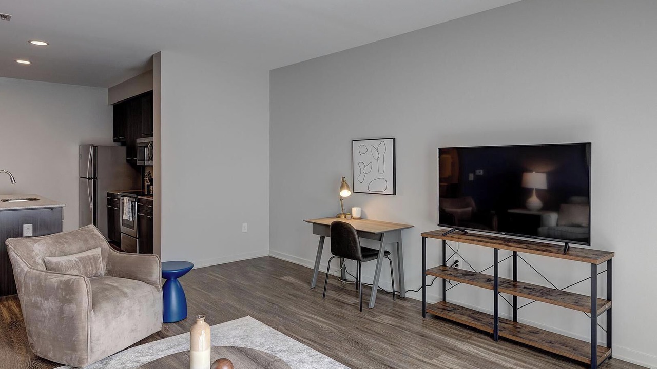 Photo of Livingroom in Grove City
