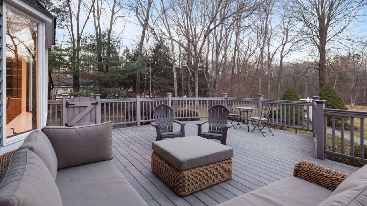 Photo of Patio Balcony in Suffern