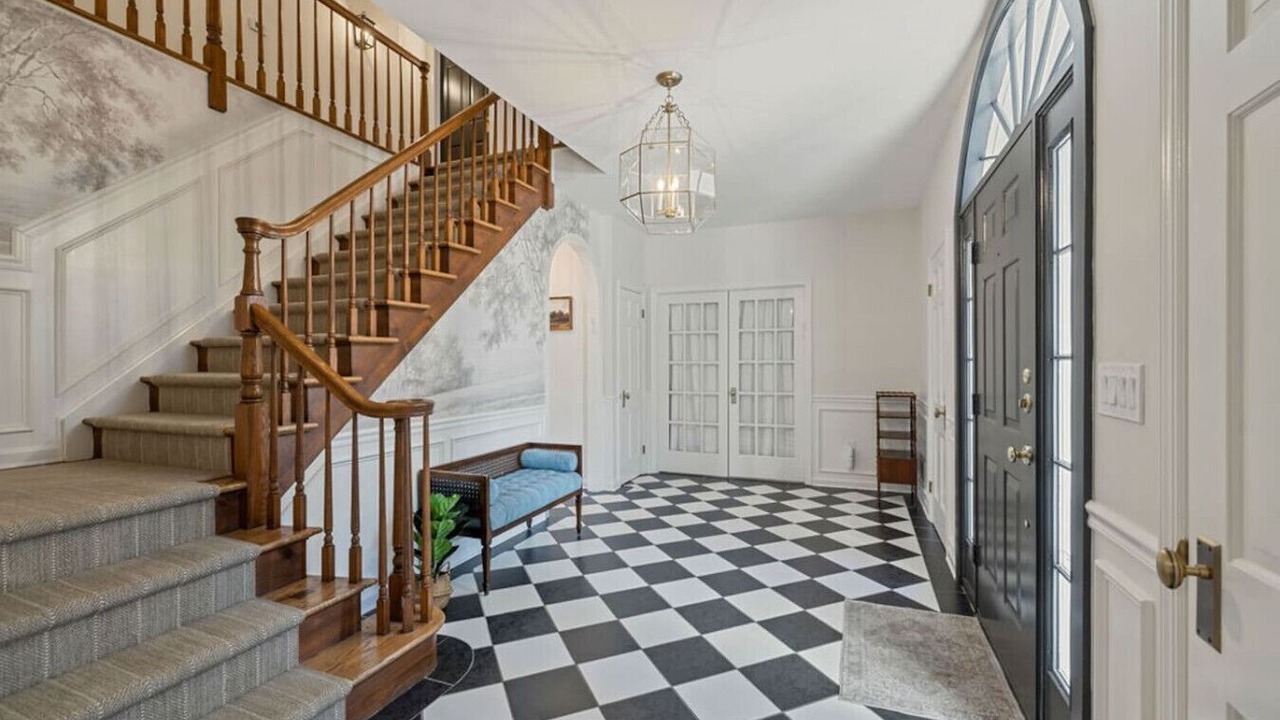 Photo of Others in Suffern