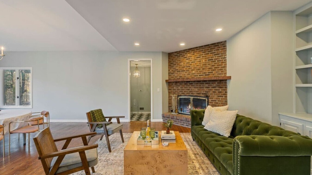 Photo of Others in Suffern