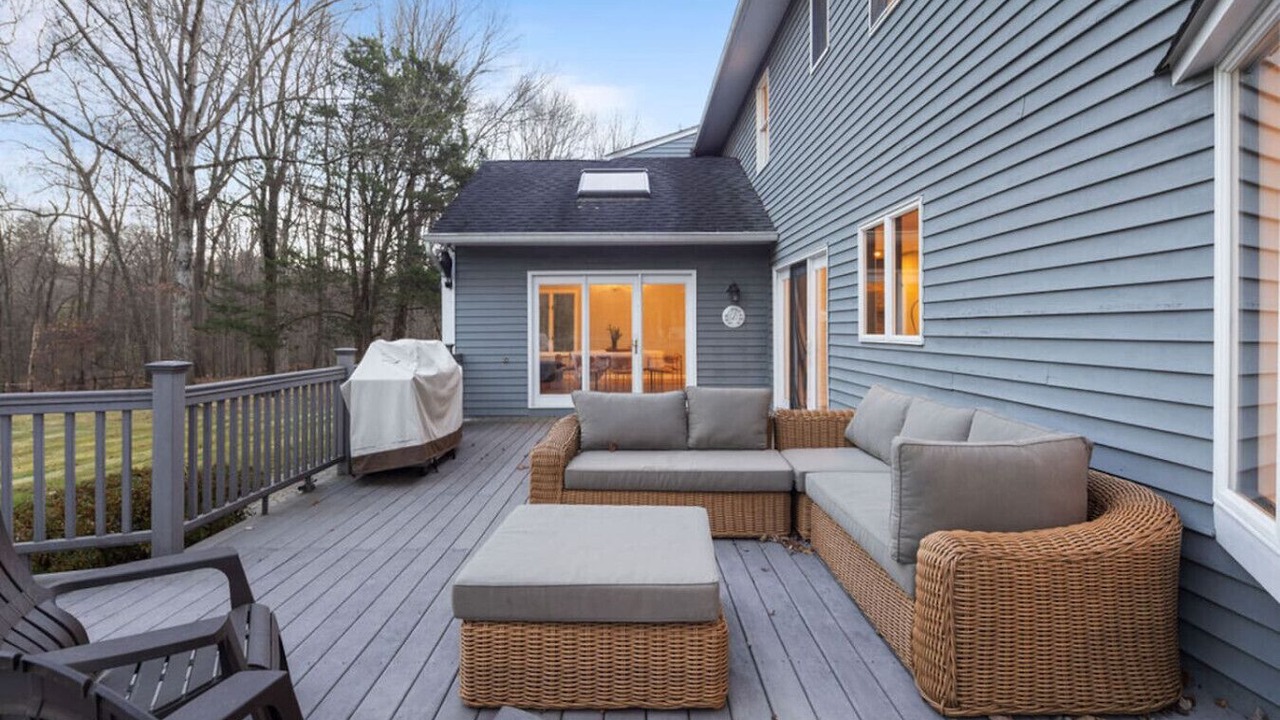 Photo of Patio Balcony in Suffern