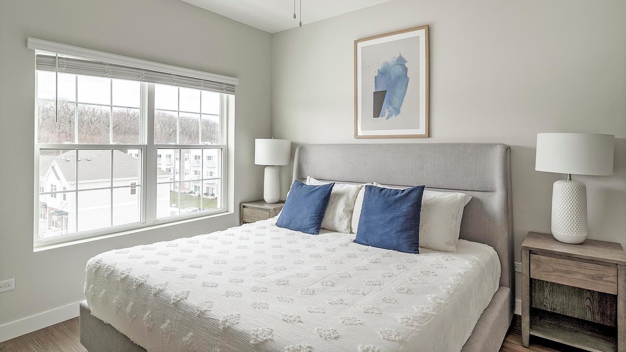 Photo of Bedroom in Willow Springs