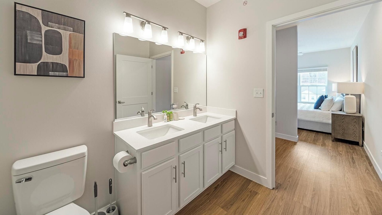 Photo of Bathroom in Willow Springs