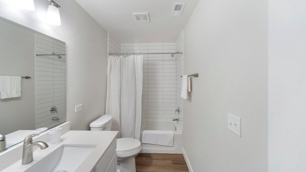 Photo of Bathroom in Willow Springs
