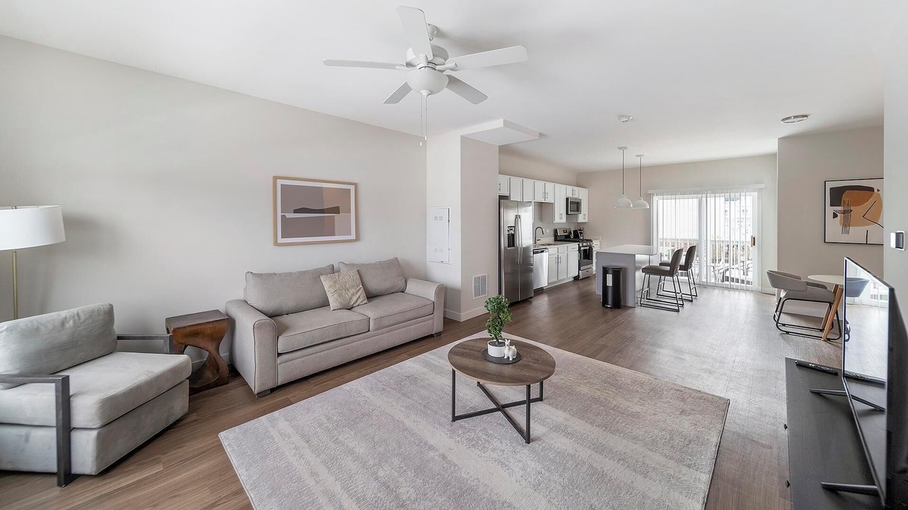 Photo of Livingroom in Willow Springs