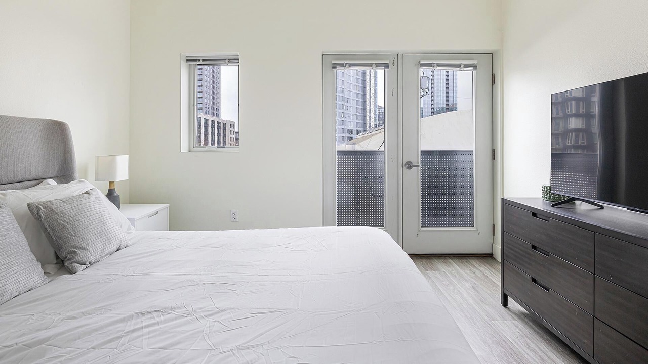 Photo of Bedroom in Pearl District