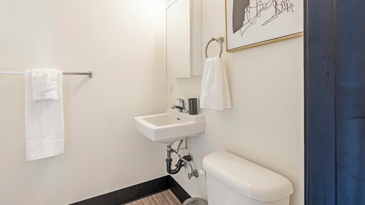 Photo of Bathroom in Pearl District