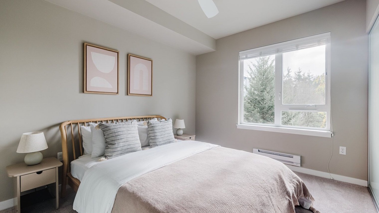 Photo of Bedroom in Overlake