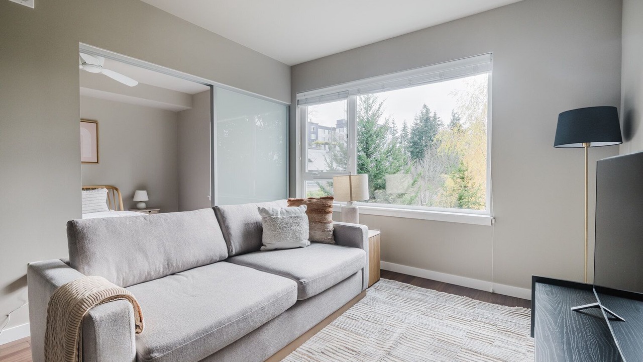 Photo of Livingroom in Overlake