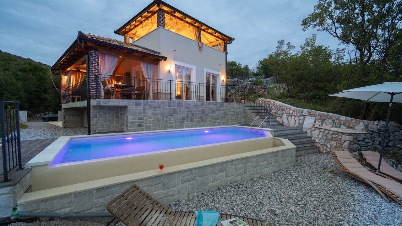 Photo of Outdoor in Zagore