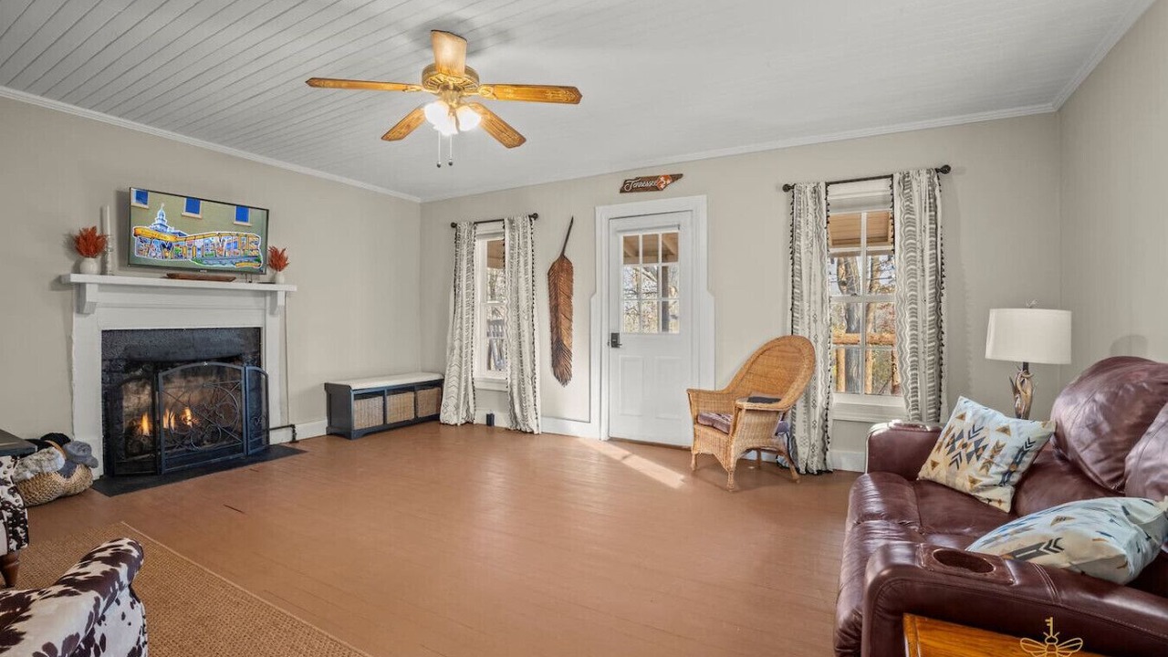 Photo of Livingroom in Fayetteville