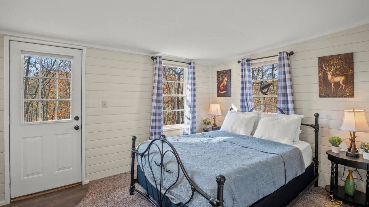 Photo of Bedroom in Fayetteville