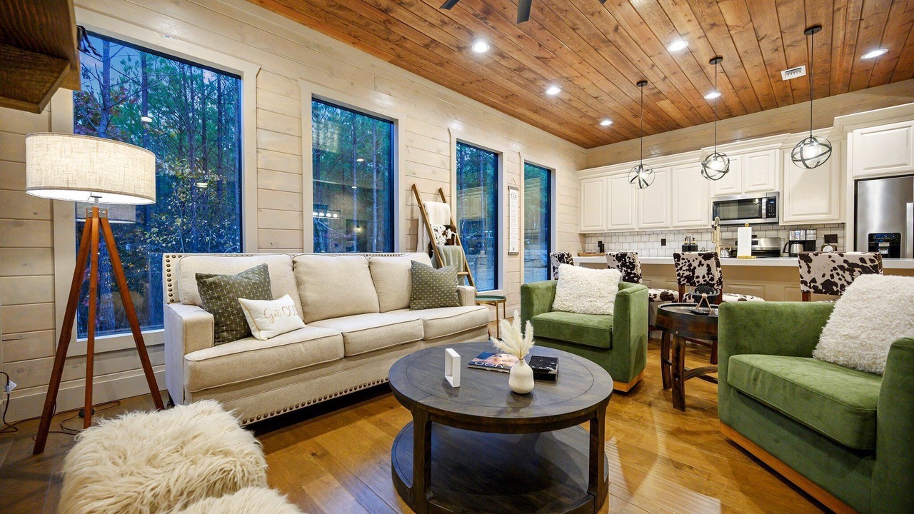 Photo of Livingroom in Pickens