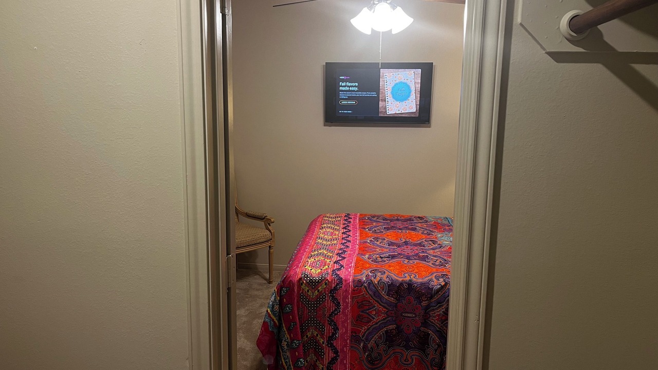 Photo of Bedroom in Channelview