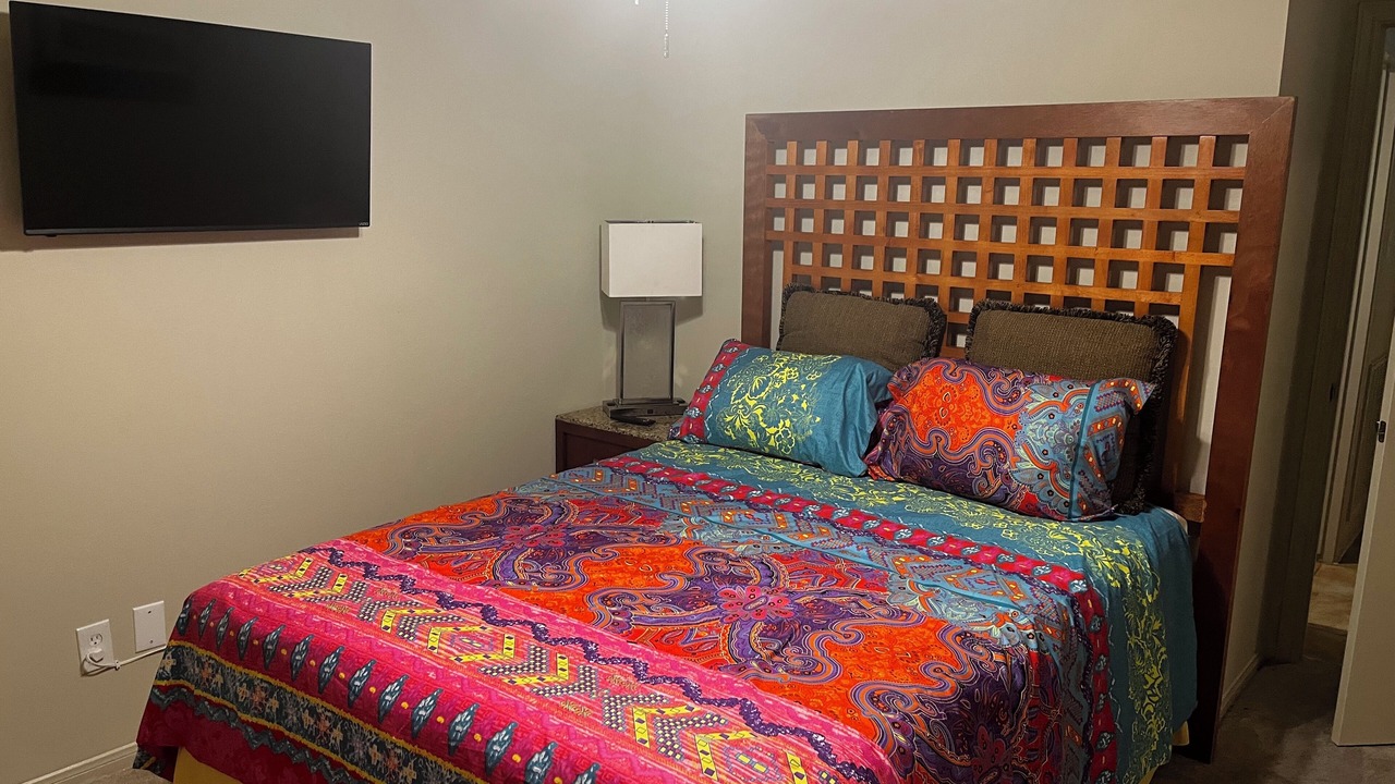 Photo of Bedroom in Channelview