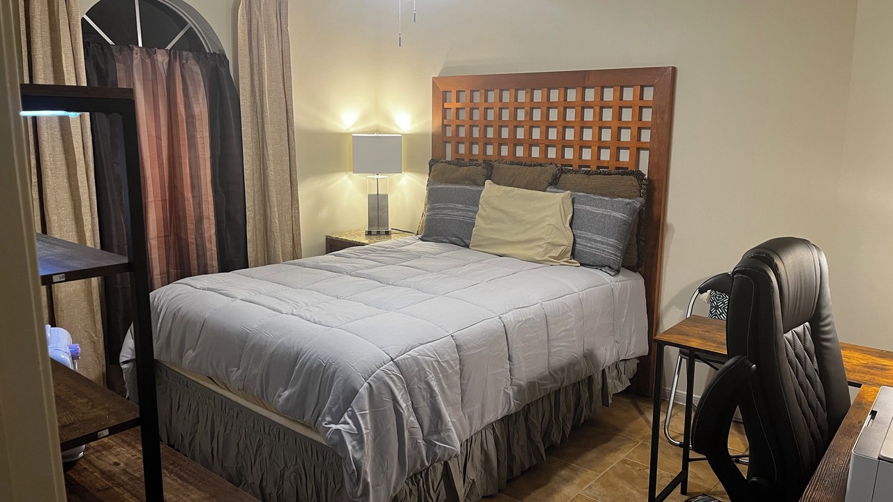 Photo of Bedroom in Channelview