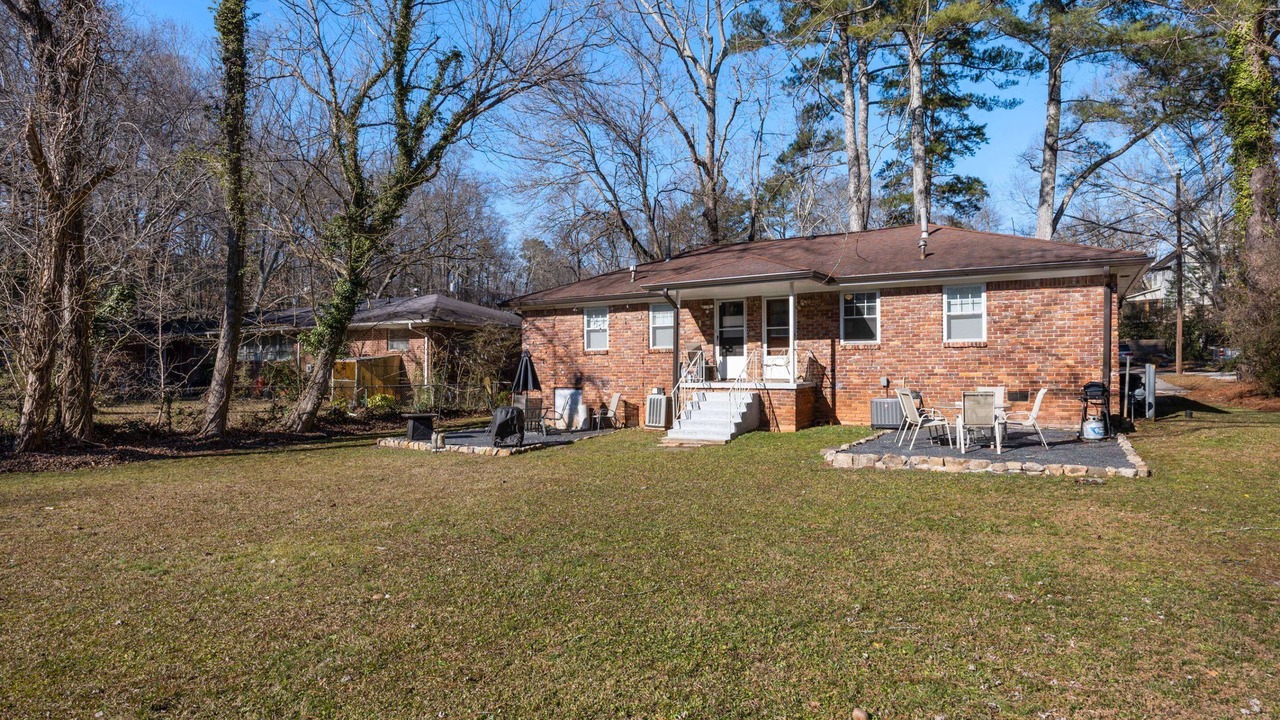 Photo of Outdoor in College Heights