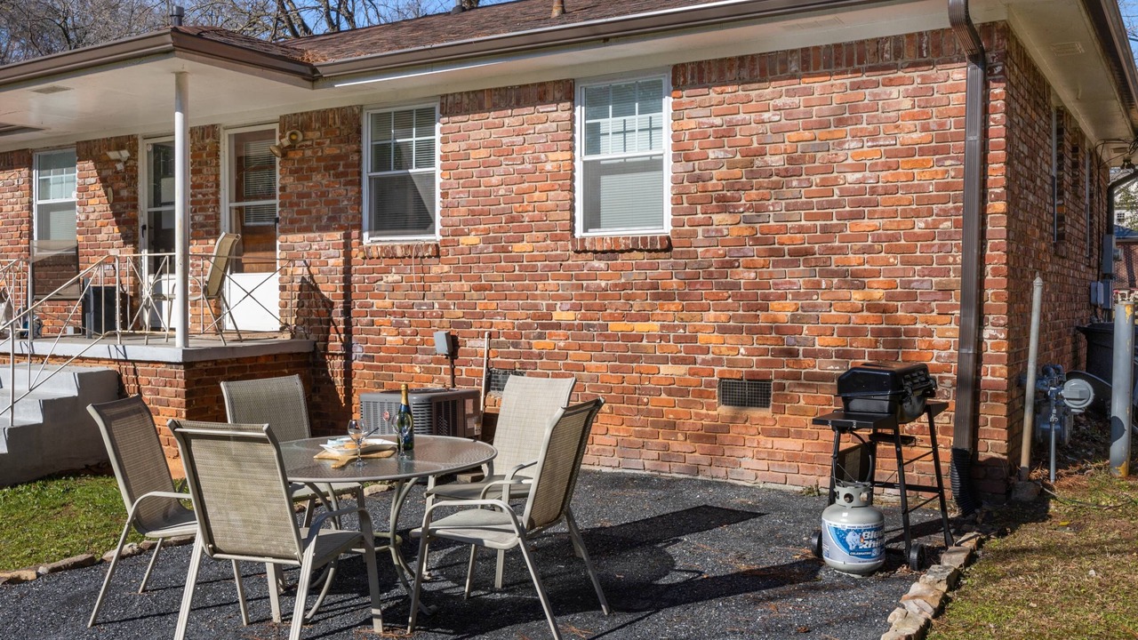 Photo of Outdoor in College Heights