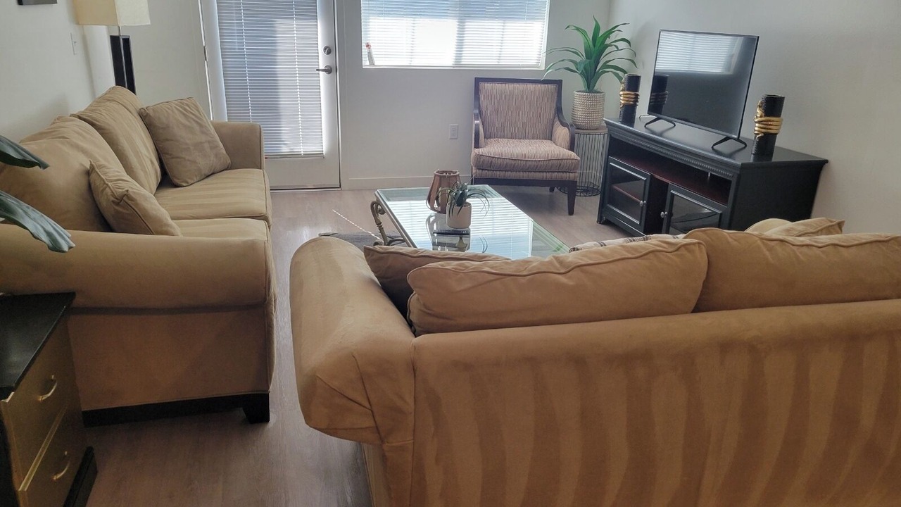 Photo of Livingroom in Brentwood