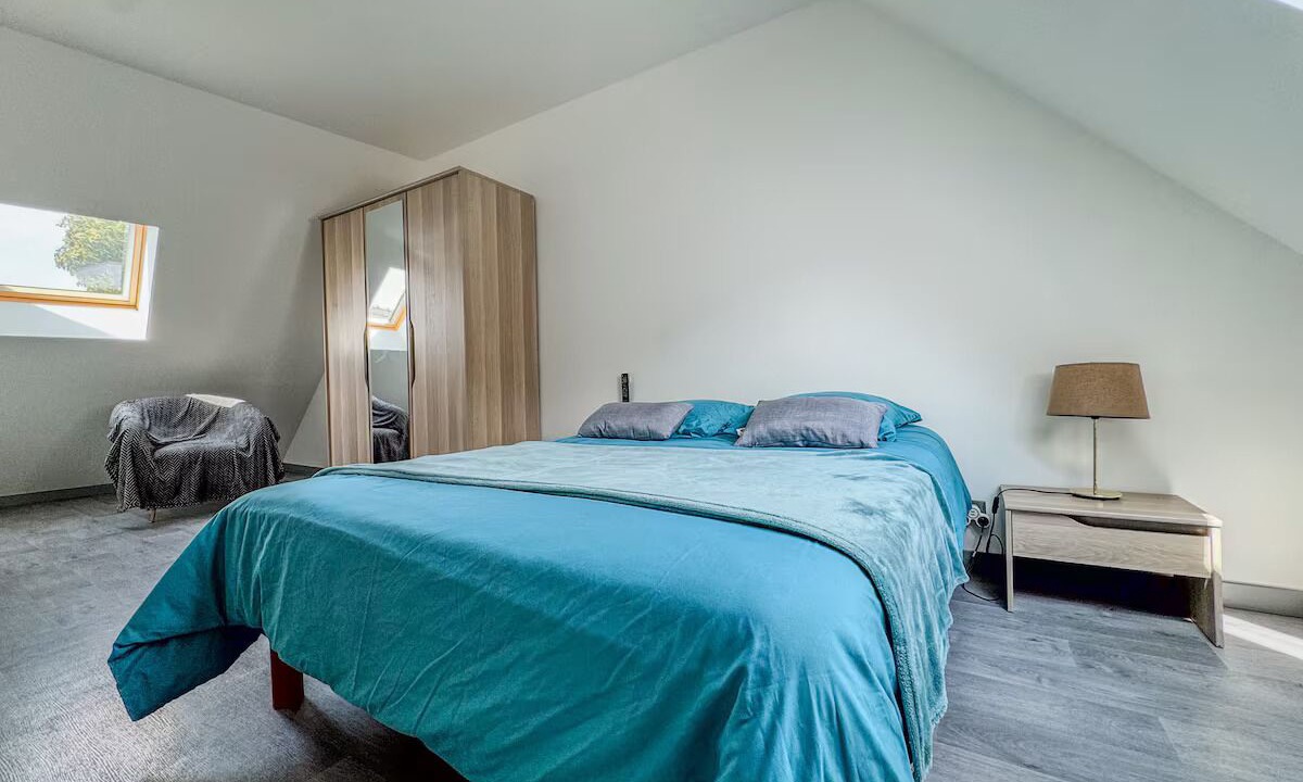 Photo of Bedroom in Sours