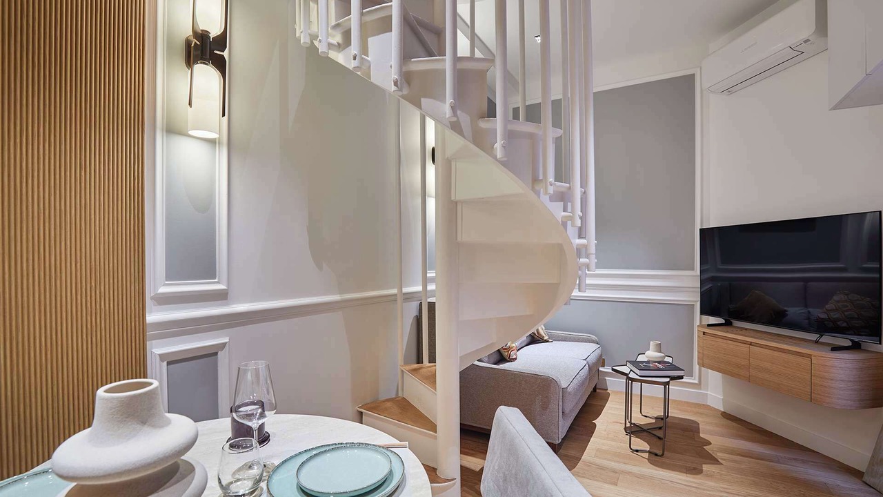 Photo of Others in Champs-Elysees