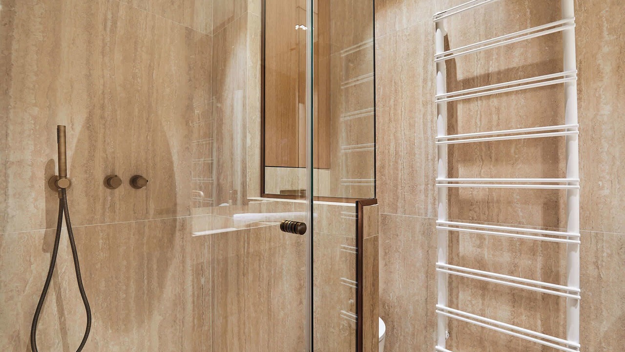 Photo of Others in Champs-Elysees