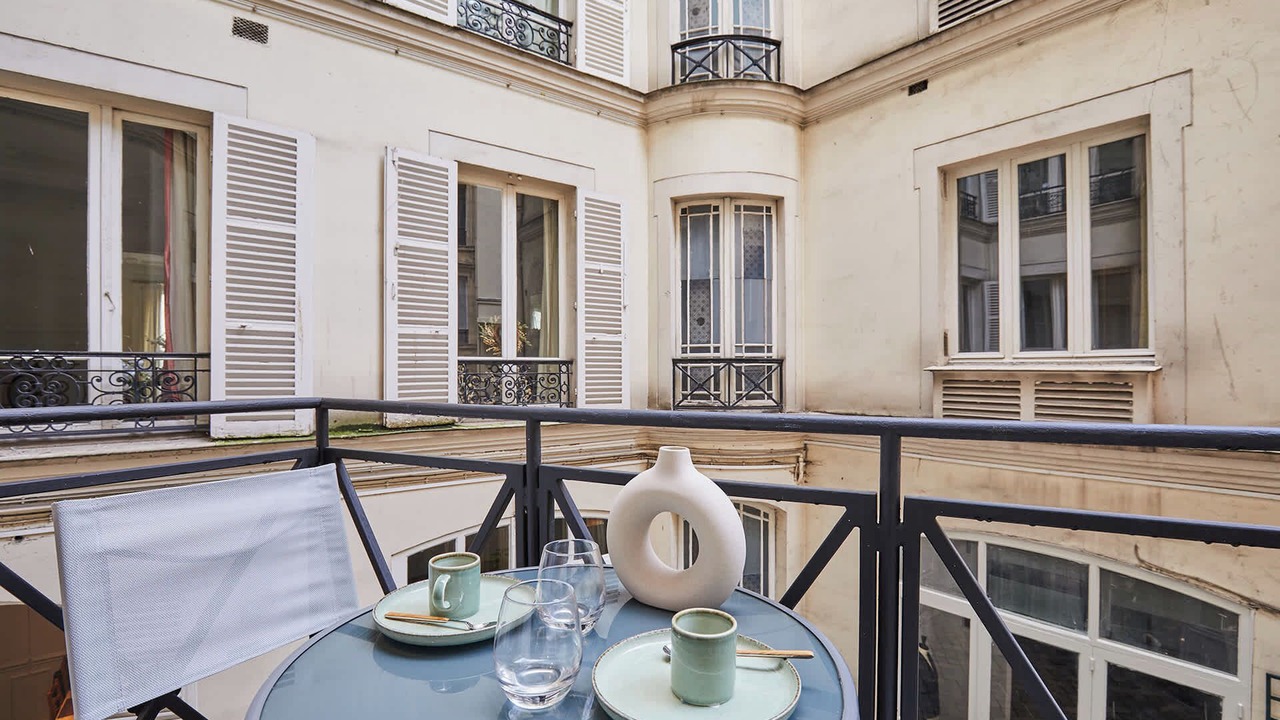 Photo of Others in Champs-Elysees