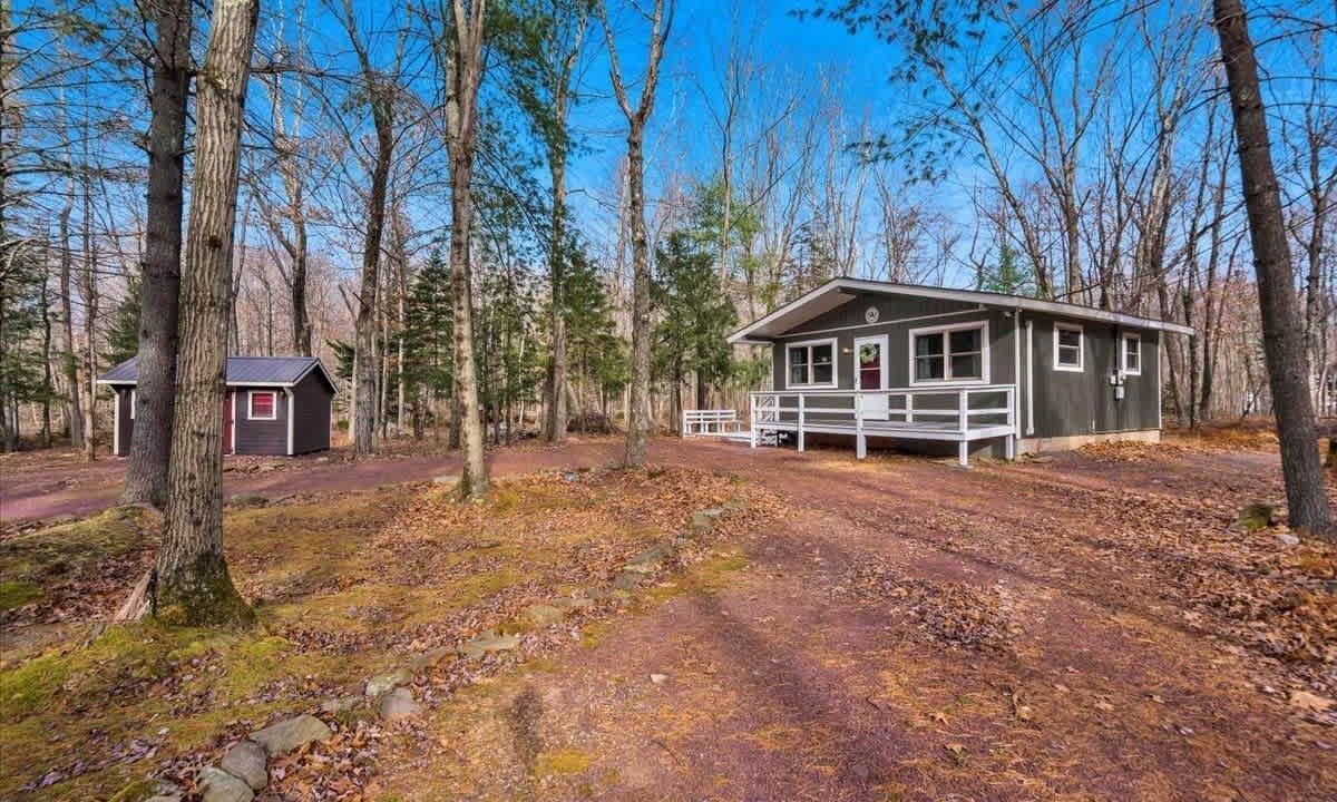 Photo of Outdoor in Locust Lake Village