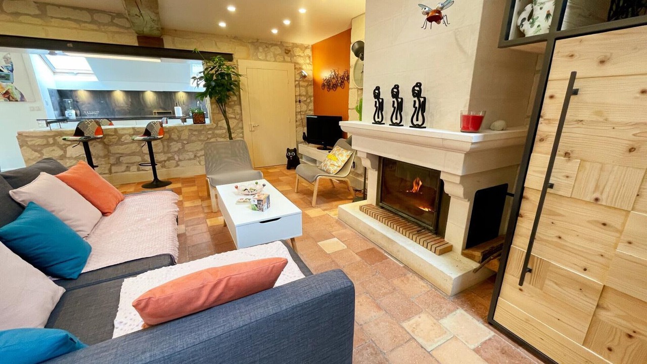 Photo of Livingroom in Savigny-en-Veron