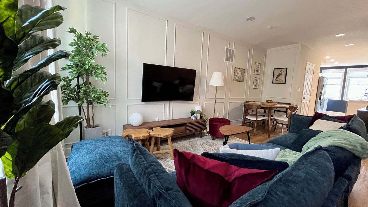 Photo of Livingroom in Downtown Baltimore