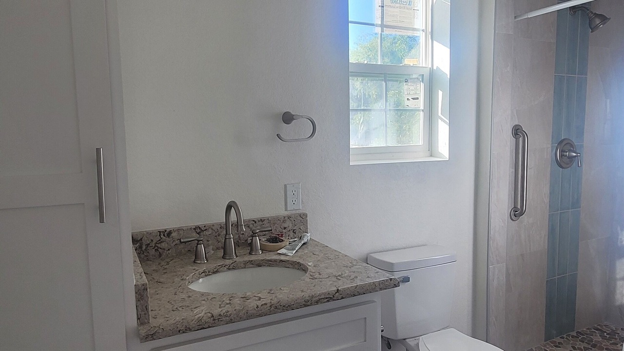 Photo of Bathroom in Medical Center District